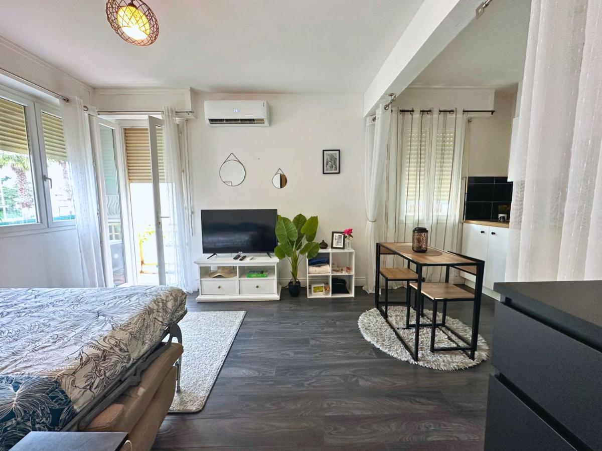 COSY PALM BEACH, Studio près de la mer et de la Croisette - Housity