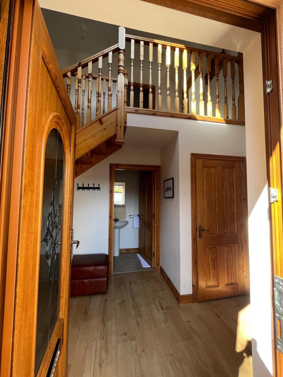 Mourne Coastal Guesthouse - Housity