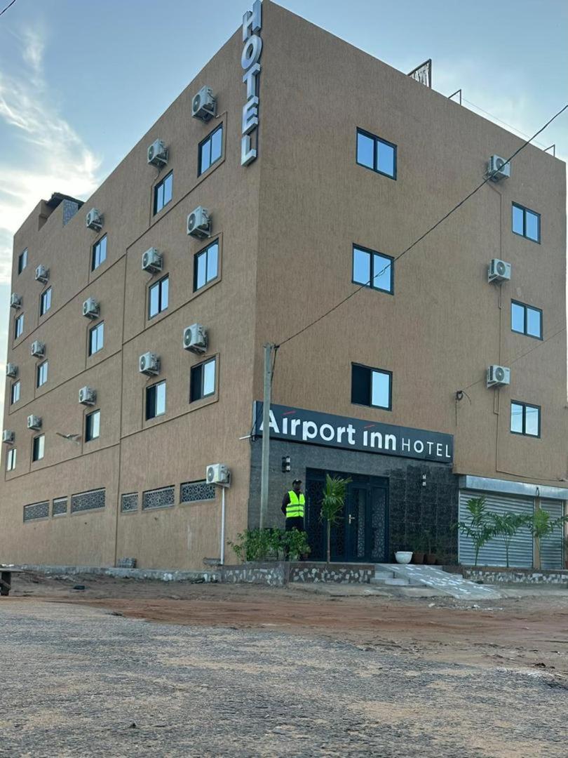 Airport INN Hotel - Hizvo