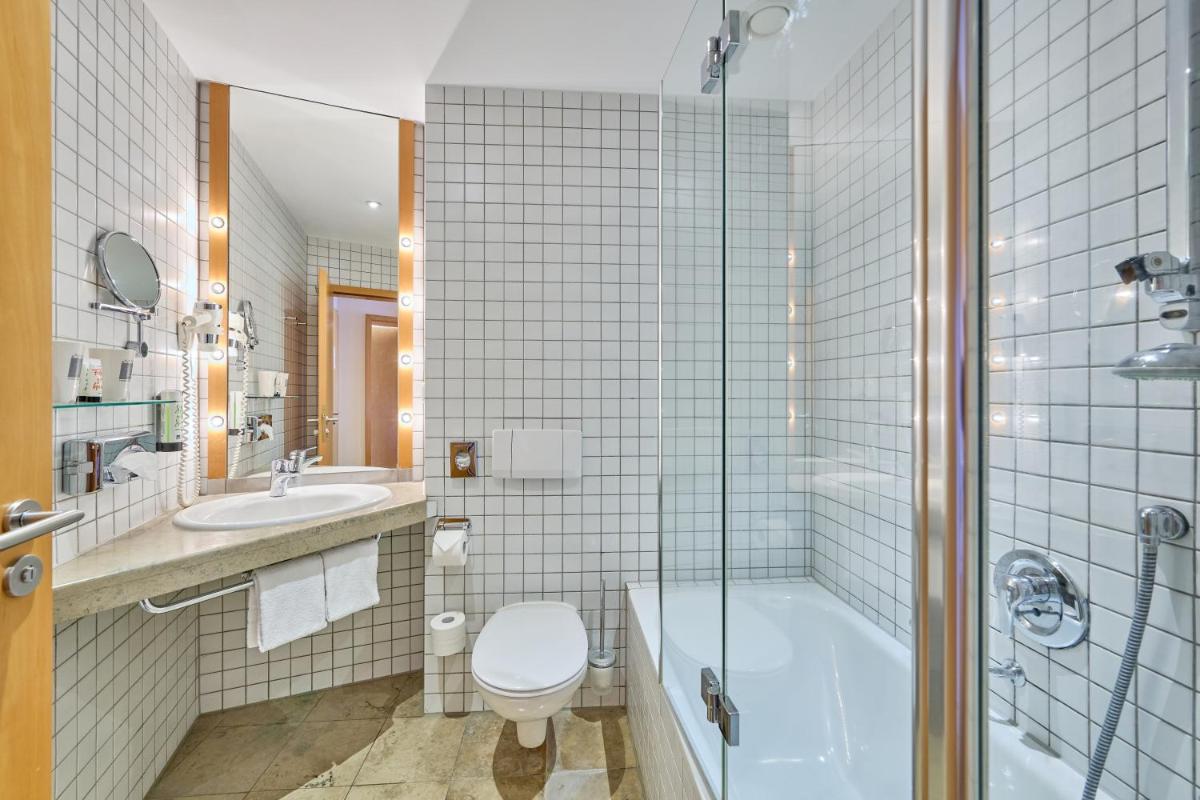 Hotel Theresientor - Housity