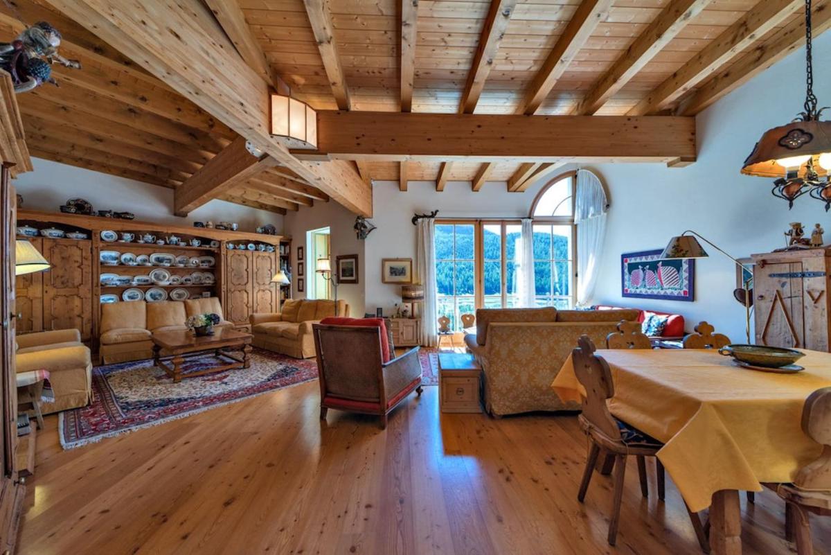 Chesa Roseg - Pontresina - Housity