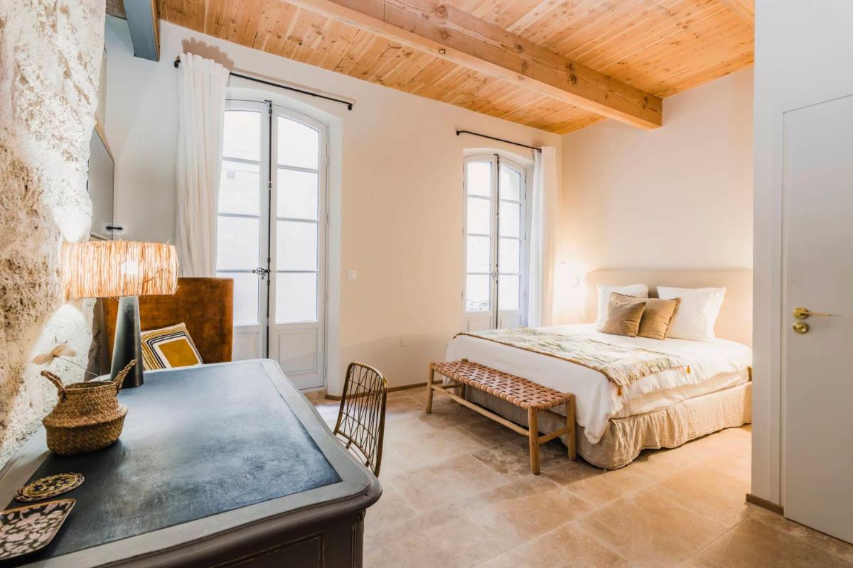 Le Petit Avignon - chambres & appartement à deux pas du Pont d'Avignon et du Palais des Papes - Housity
