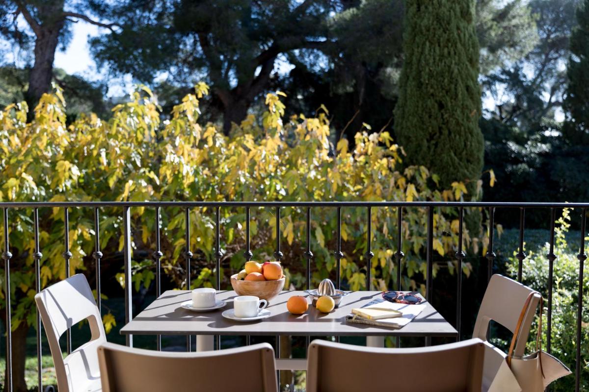 Jardin de l'établissement La Résidence du Bailli