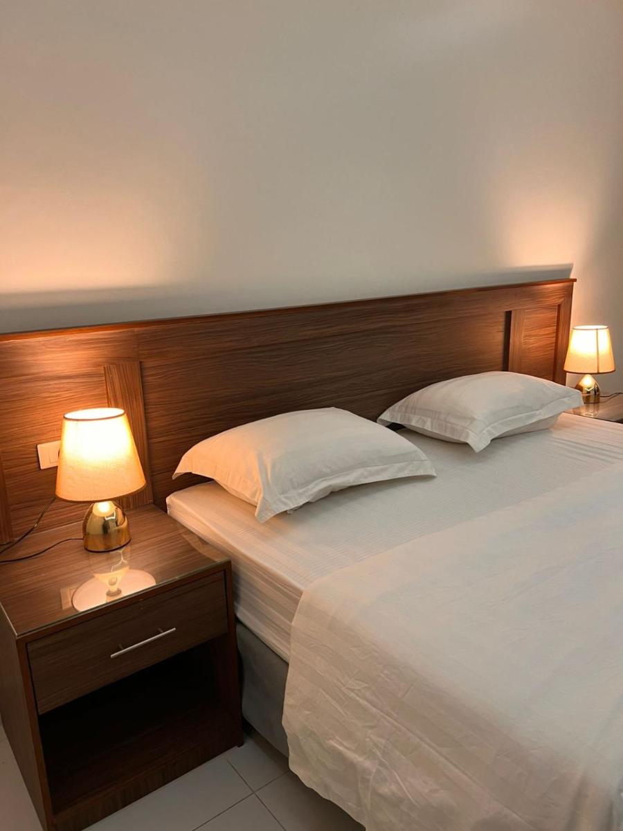 ريزا الفندقية Reeza Suites - Hizvo