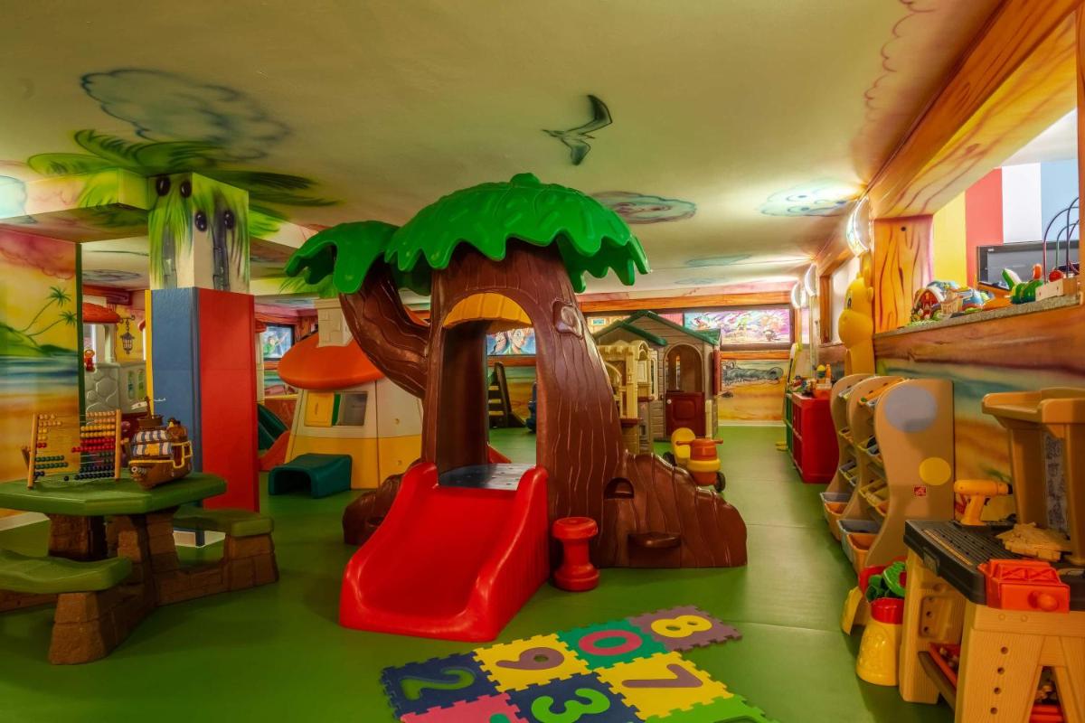 Hotel Gardenia - Housity