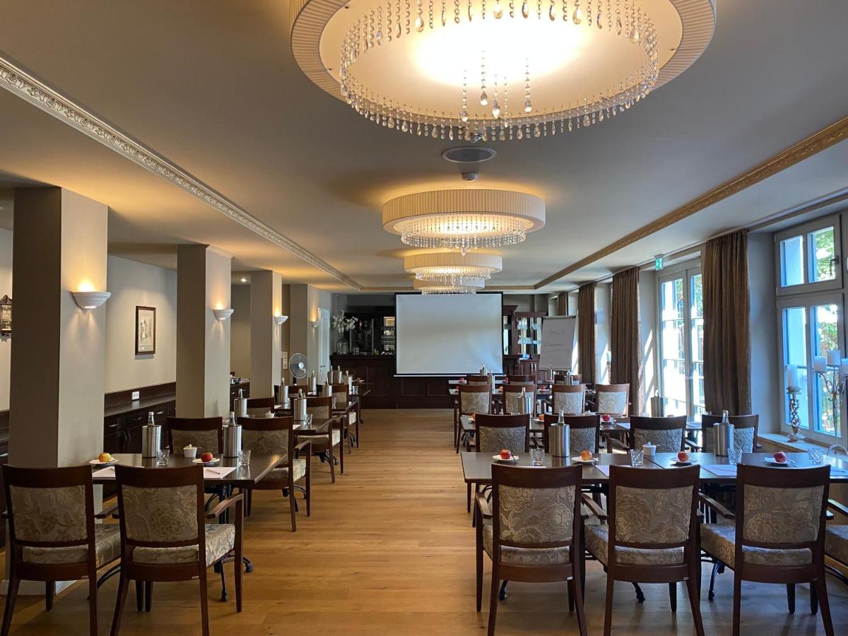 MOMENTS Boutique Hotel - Housity