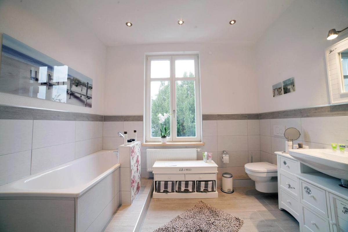 DesignLodge Apartments - Housity