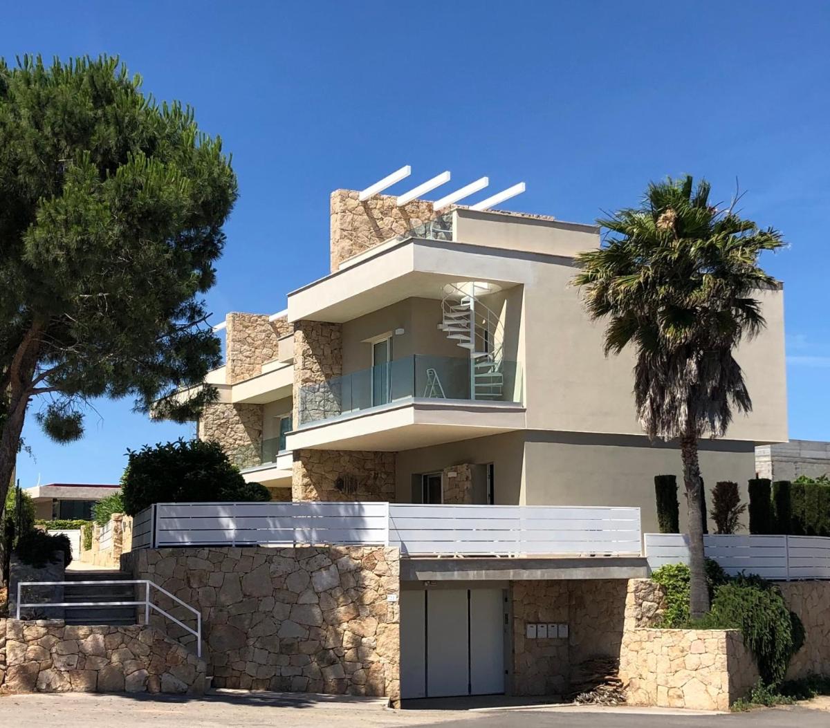 Villa BOREA - Housity