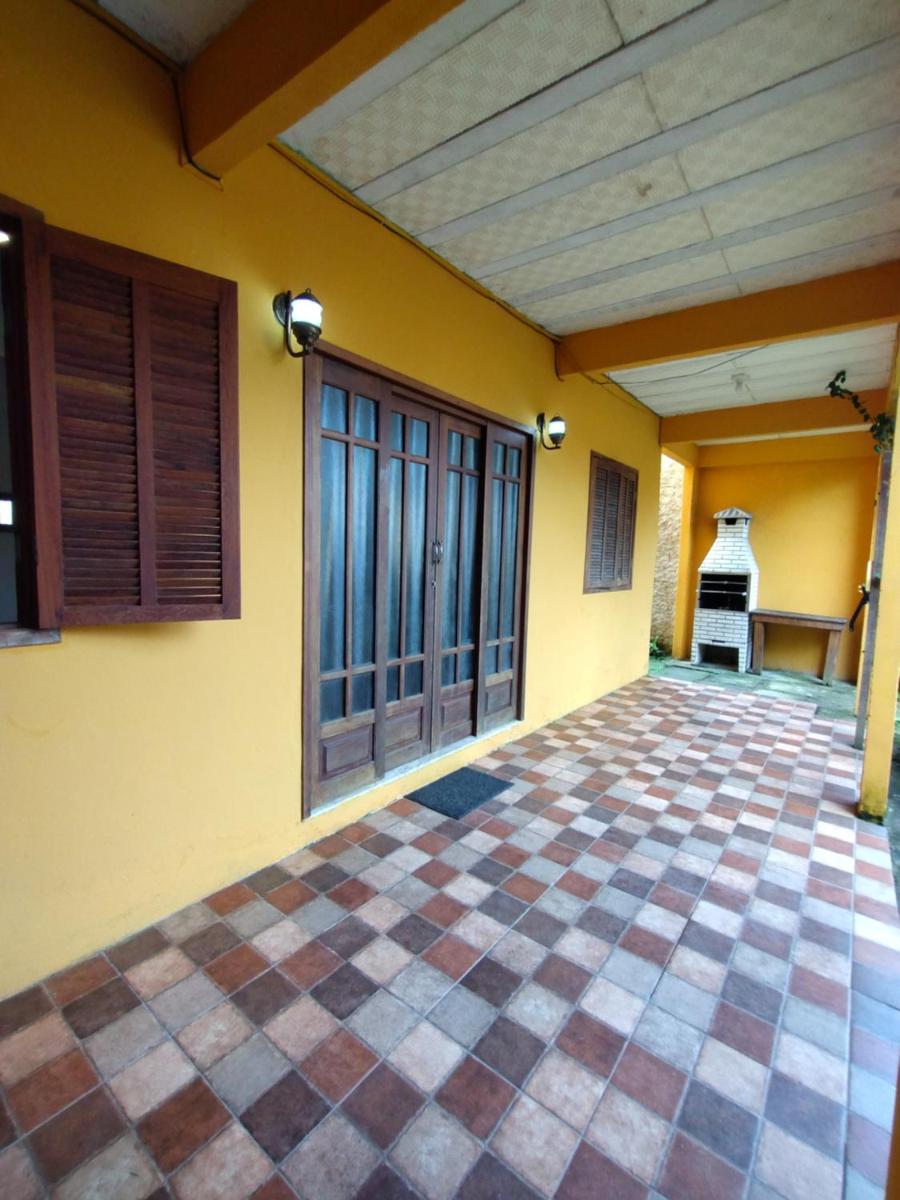Casa amarela da Prainha de Mambucaba (10 pessoas) - Housity
