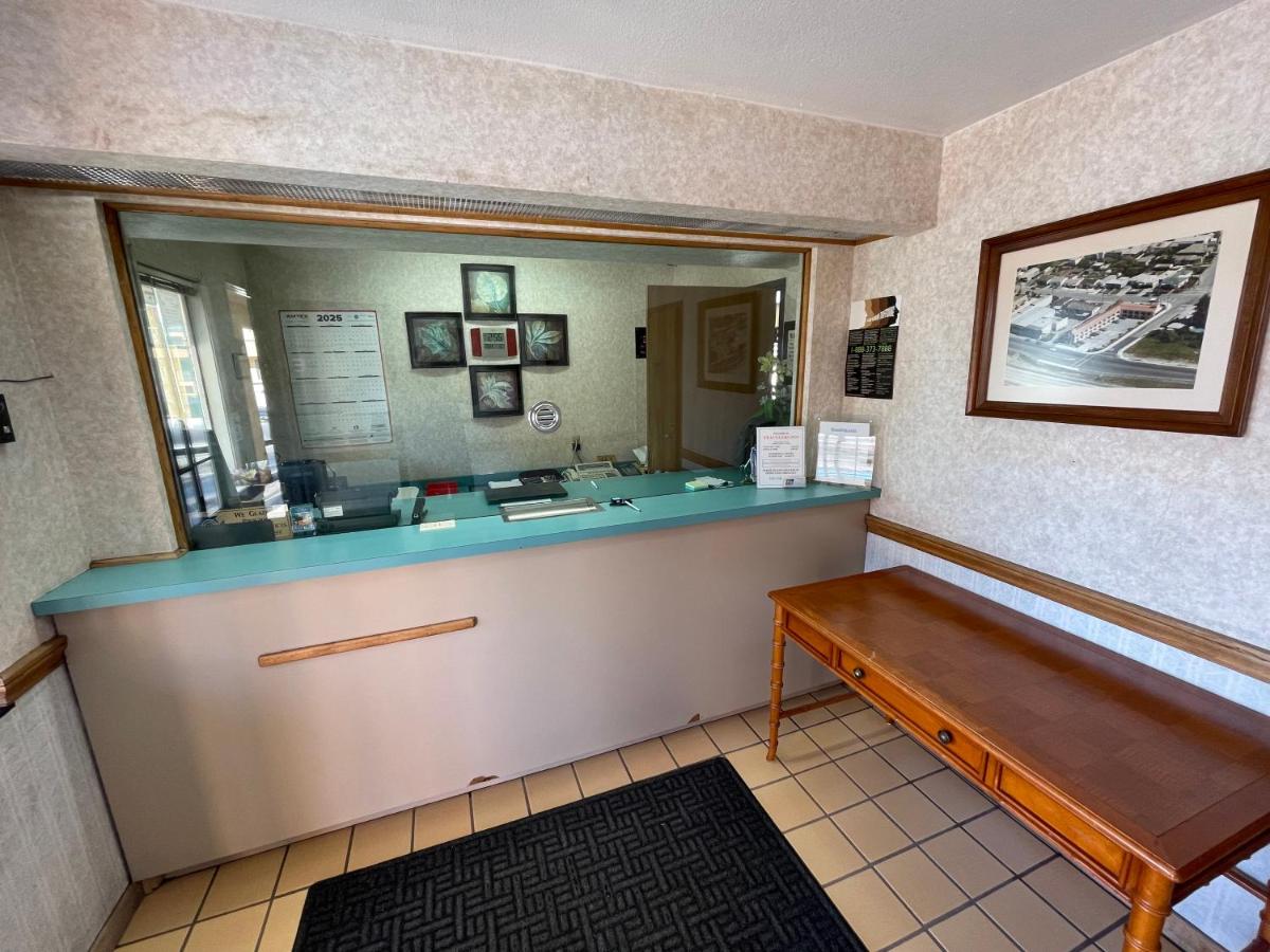 Travelers Inn - Housity