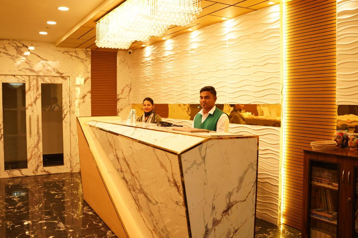 Swet Palash Resort - Housity