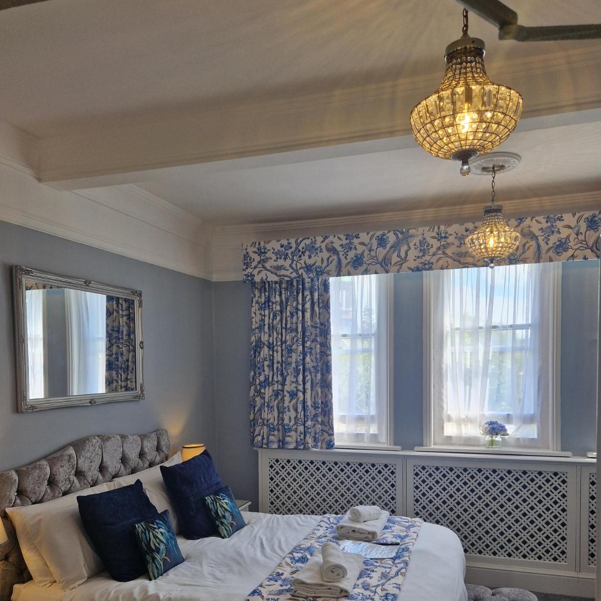 St Margaret's Hotel - Housity