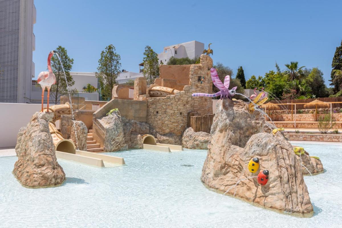 Piscina en o cerca de Inturotel Esmeralda Park