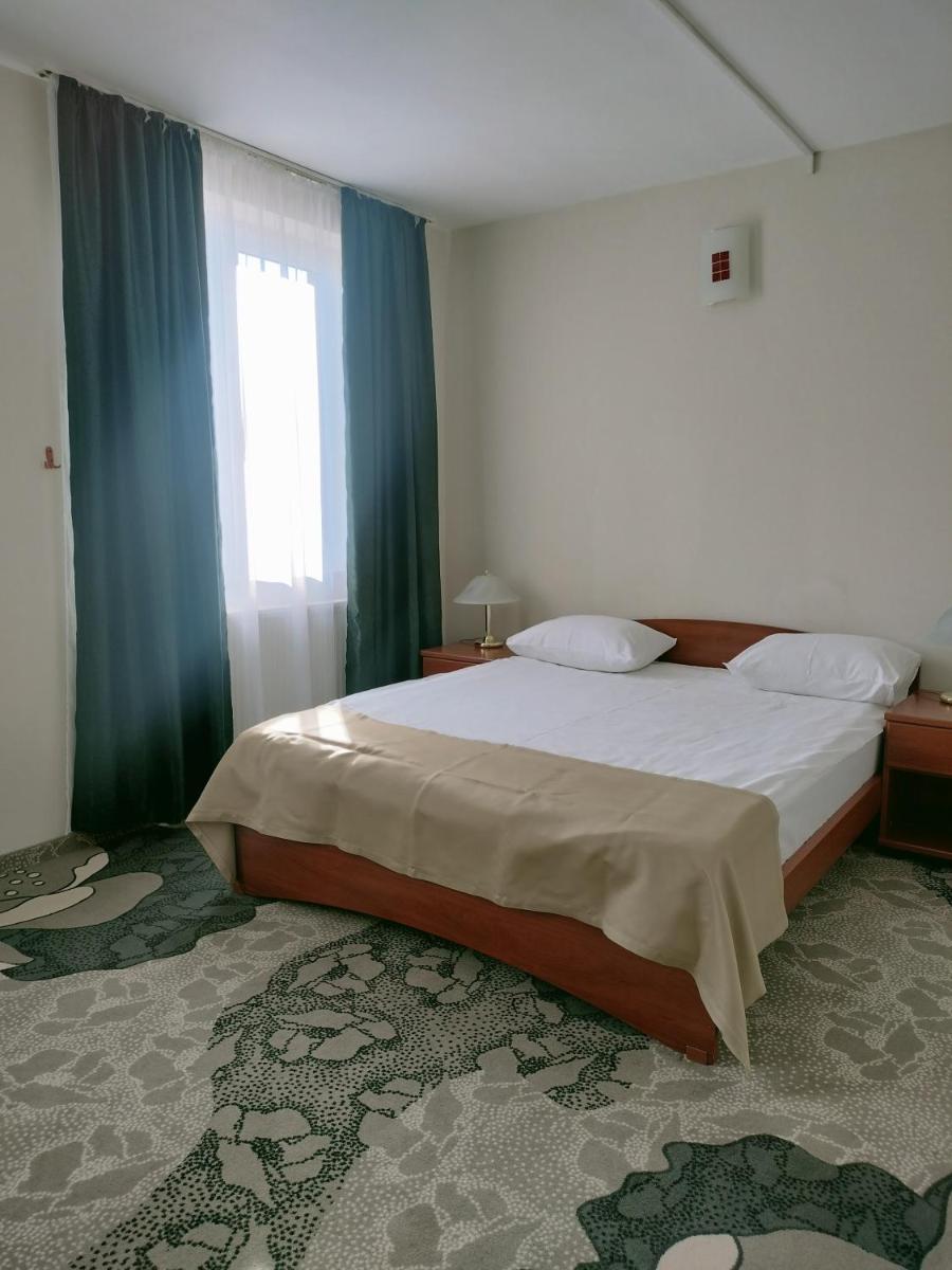 Hotel Bistrita - Housity