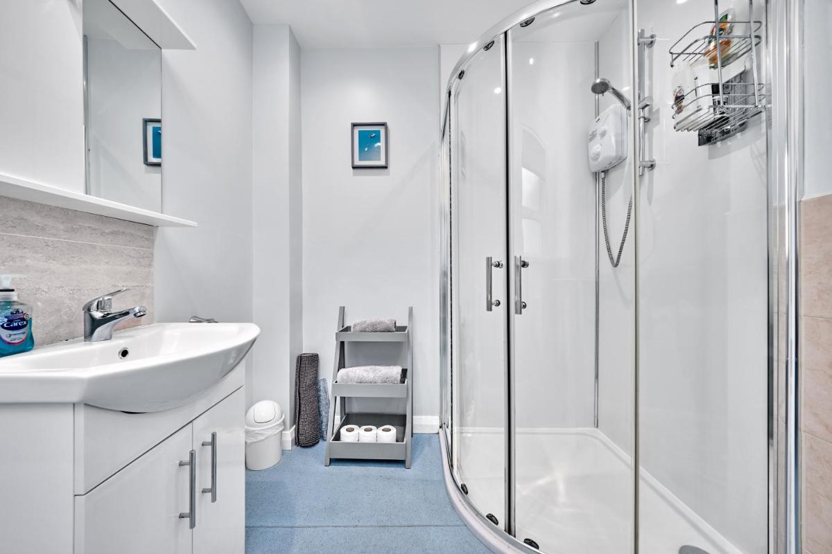 Stylish apartment close to Causeway Coast & Glens - Housity