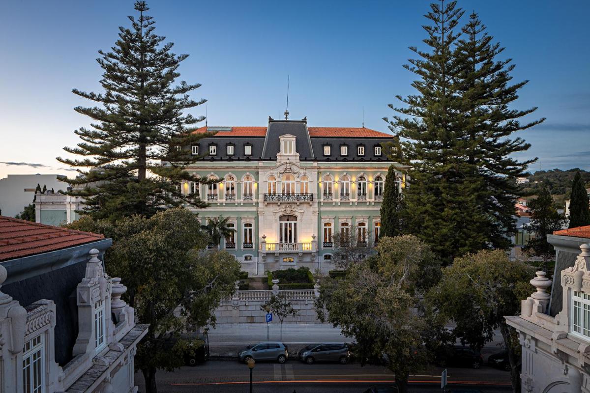 O edifício onde o hotel está situado