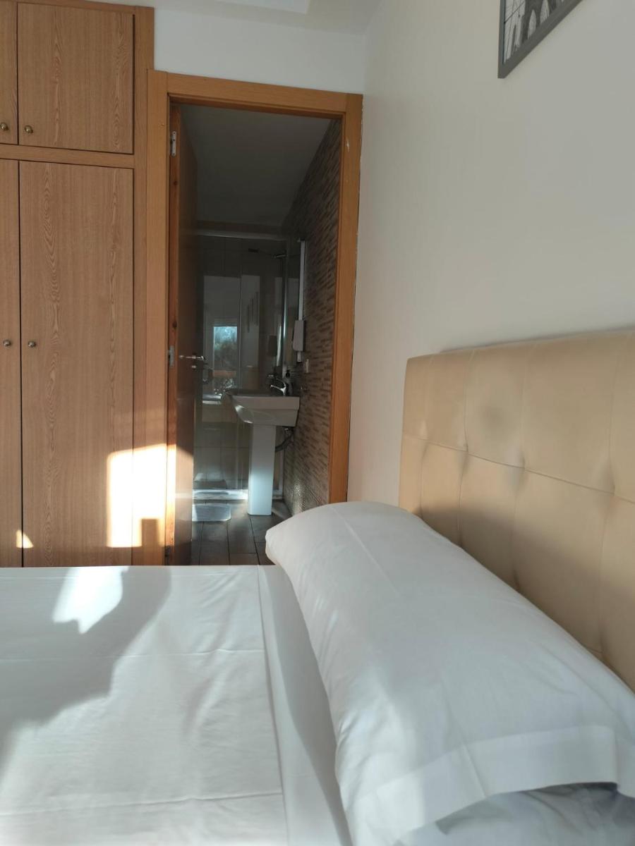 Pensión Portugal - Housity
