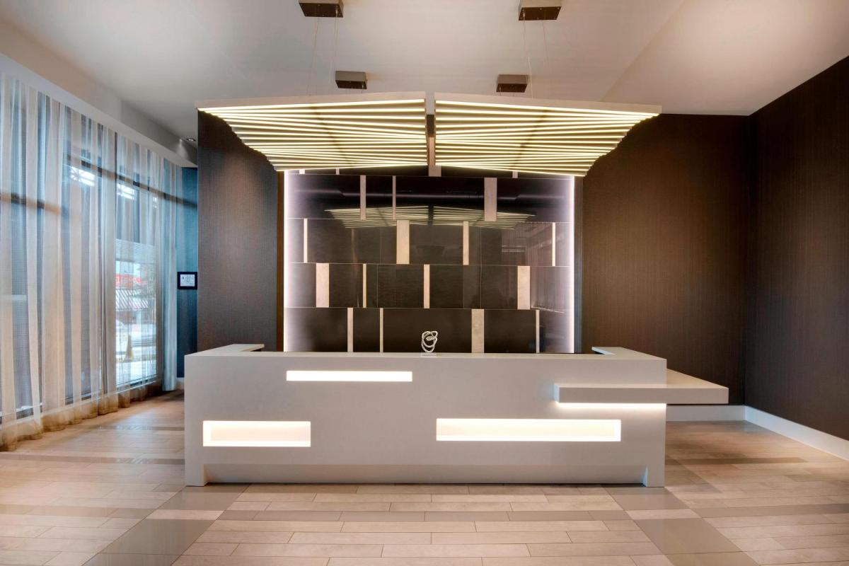 AC Hotel Asheville Downtown - Housity