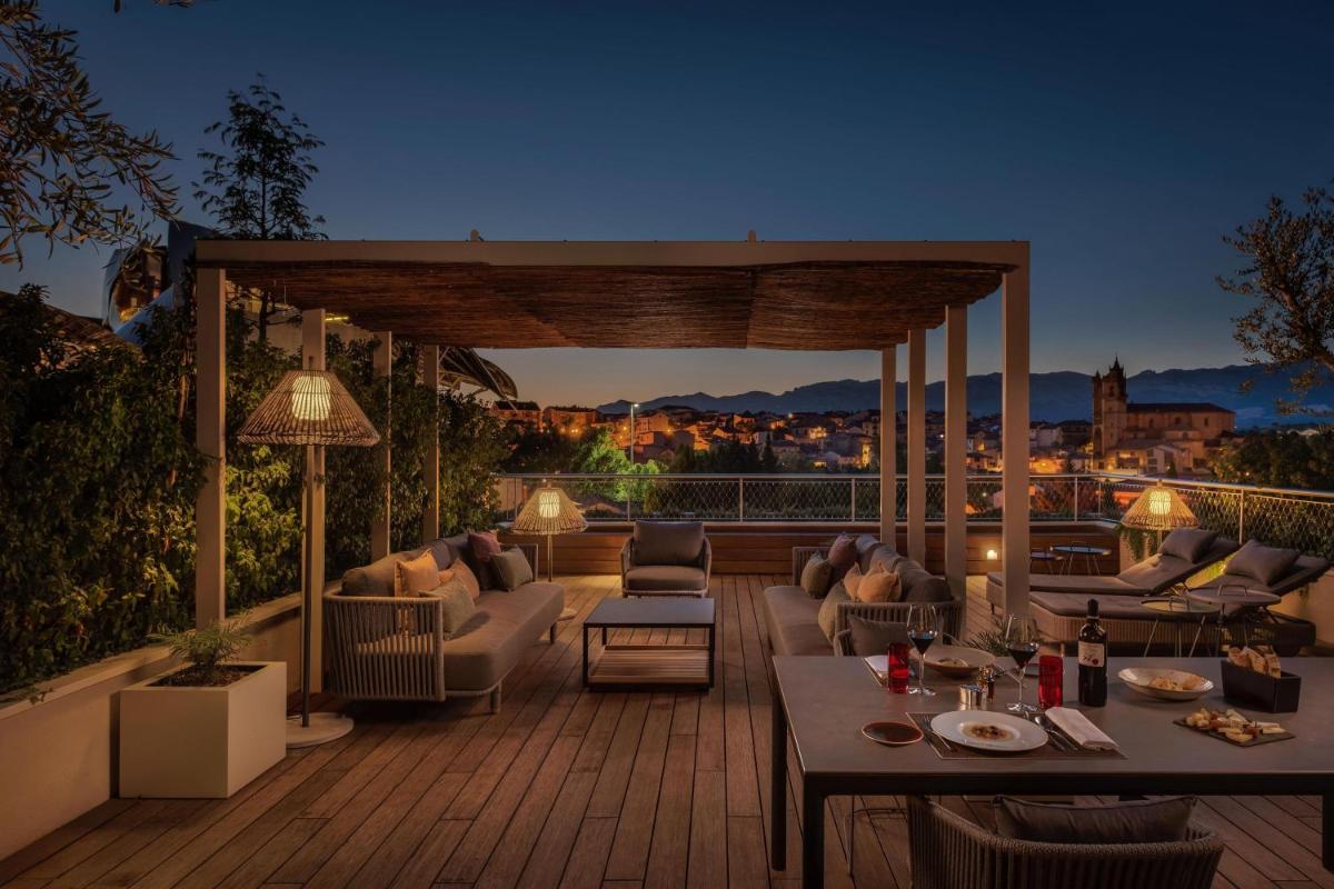 Zona de estar de Hotel Marqués de Riscal, a Luxury Collection Hotel, Elciego