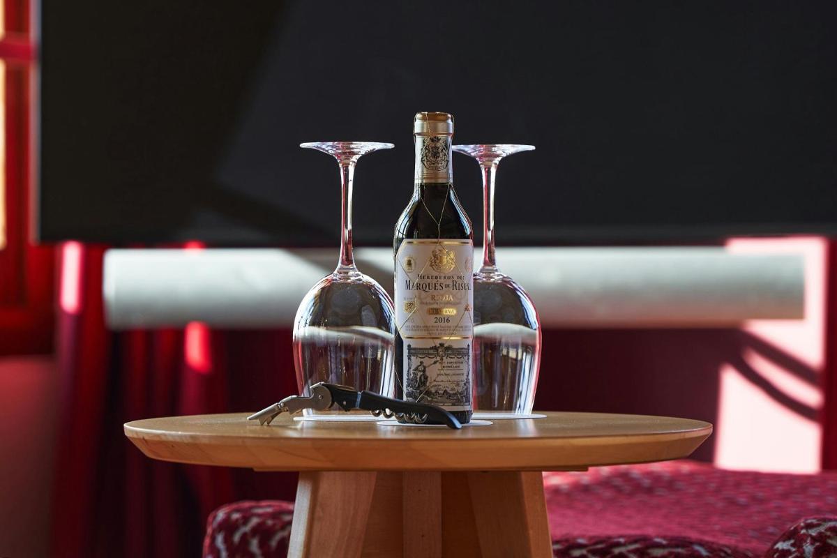 Bebidas en Hotel Marqués de Riscal, a Luxury Collection Hotel, Elciego