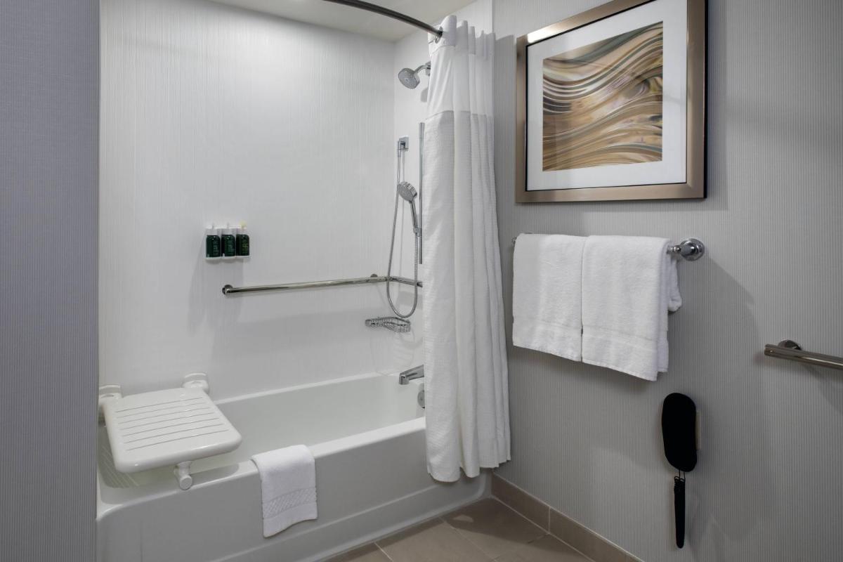 Courtyard Fort Meade BWI Business District - Housity