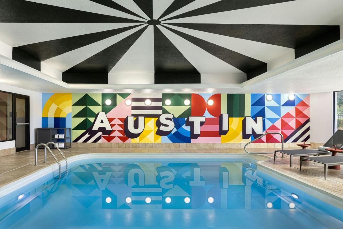Courtyard Austin South - Hizvo