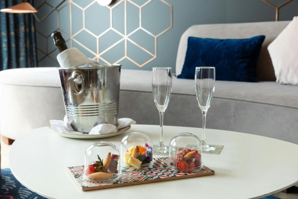 Bebidas en Renaissance Barcelona Hotel
