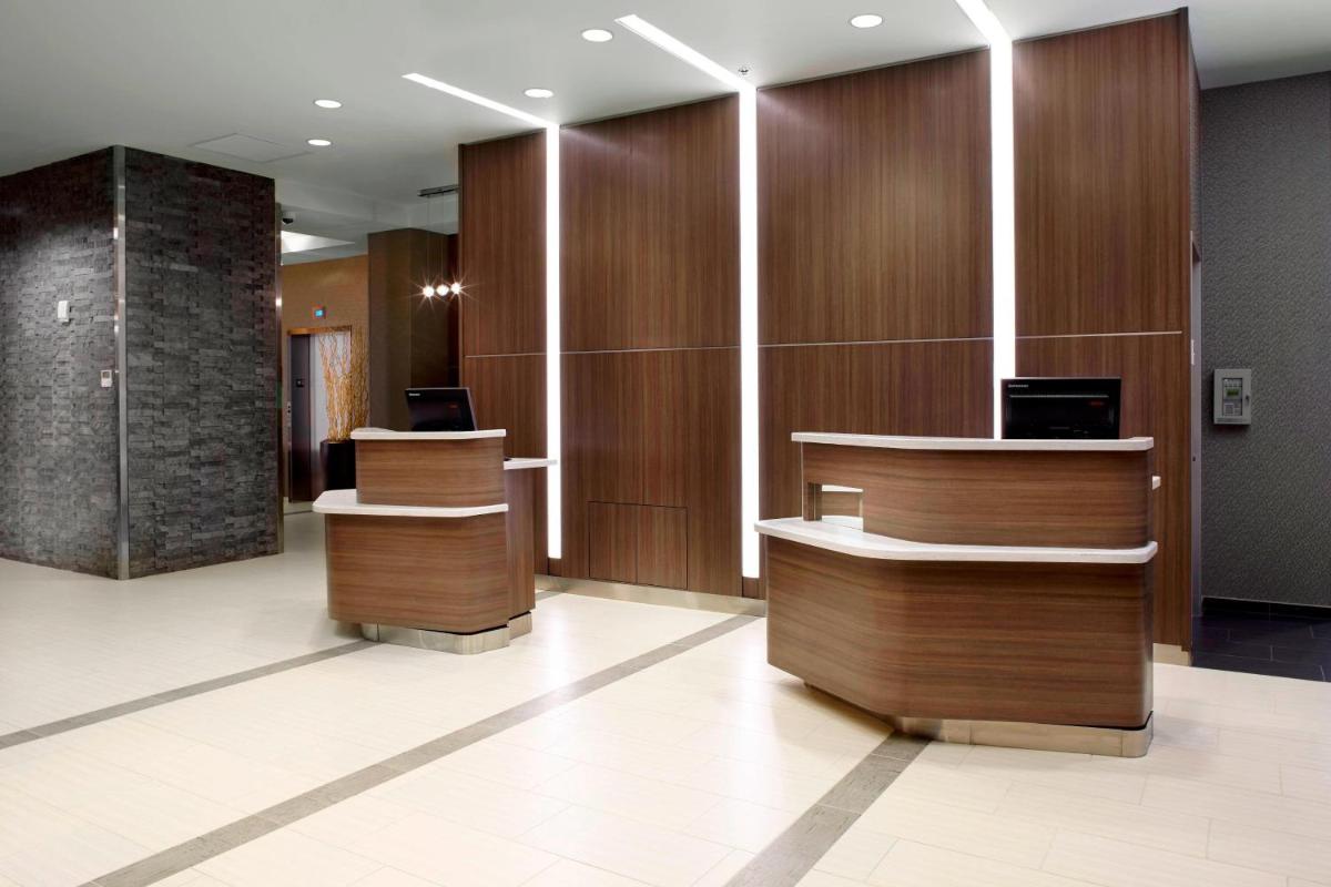 Courtyard by Marriott Akron Downtown - Housity