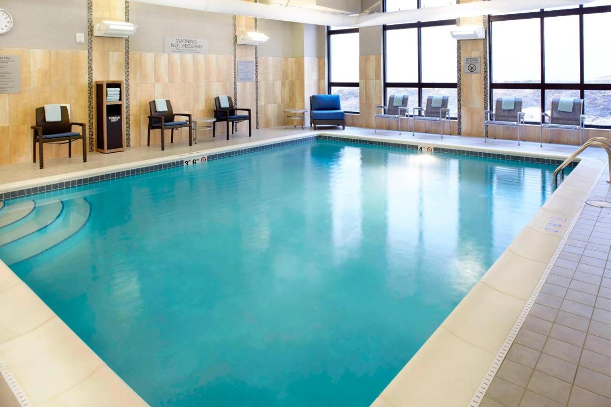 Courtyard by Marriott Akron Downtown - Housity