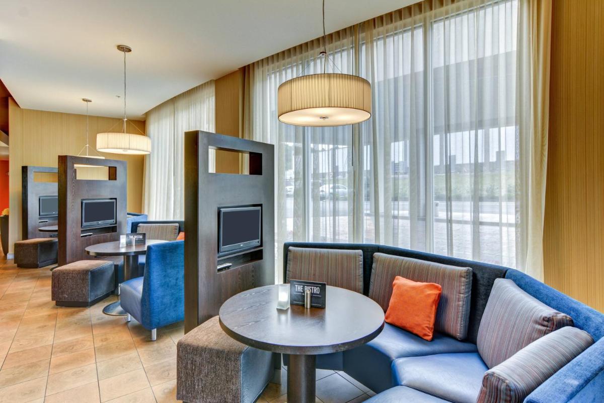 Courtyard by Marriott Bridgeport Clarksburg - Housity