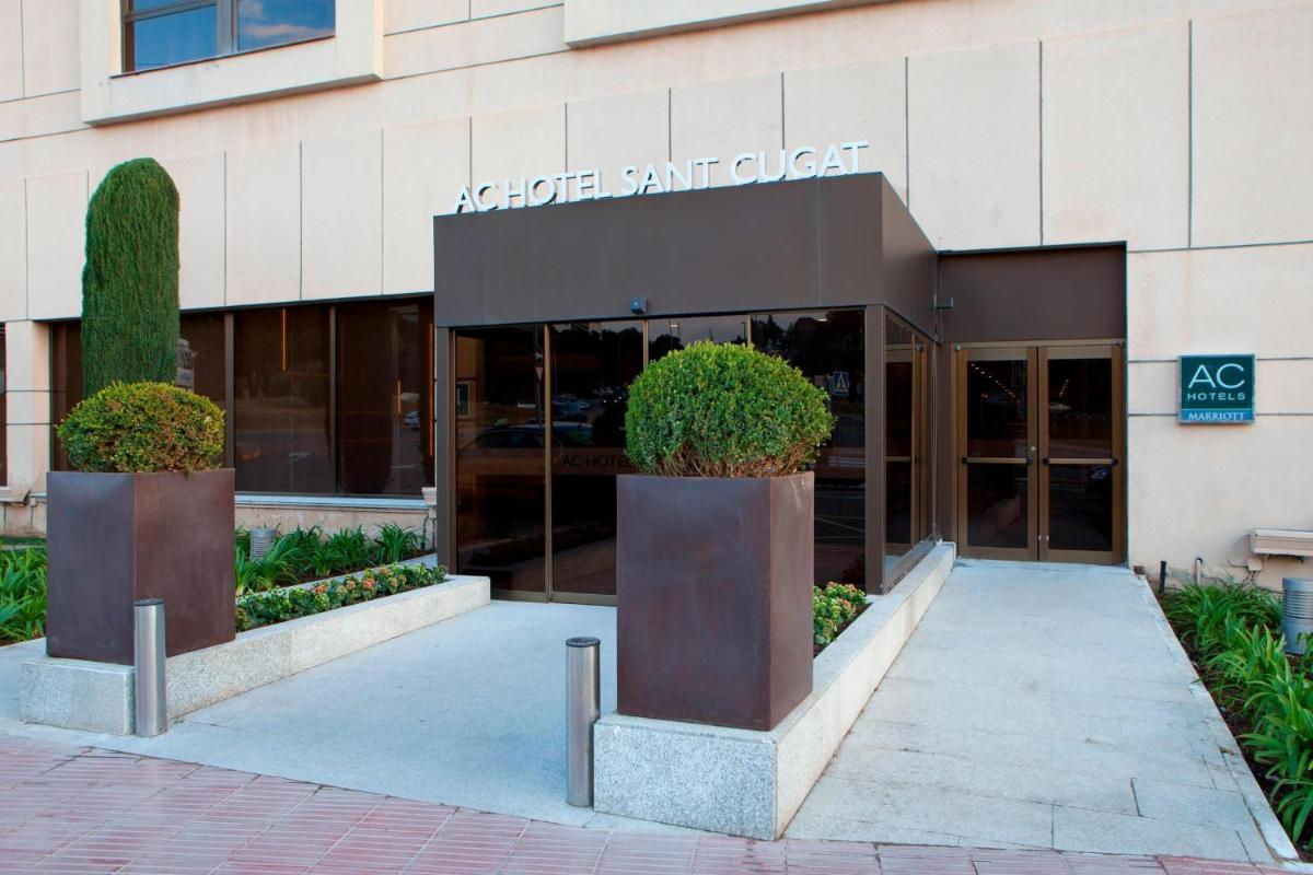 AC Hotel San Cugat by Marriott - Housity