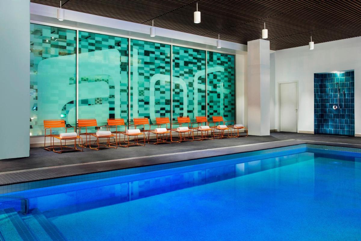 Aloft Boston Seaport District - Housity