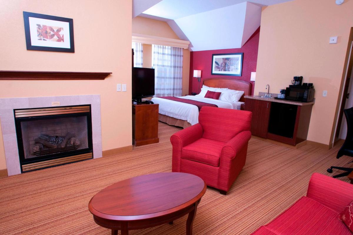 Courtyard Middlebury - Housity