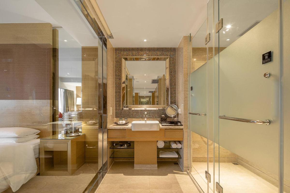Renaissance Chengdu Hotel - Hizvo