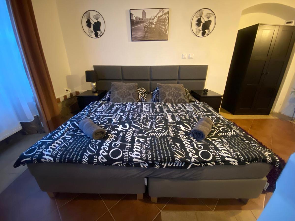 Vila Lucia - Apartmán 1 - Housity