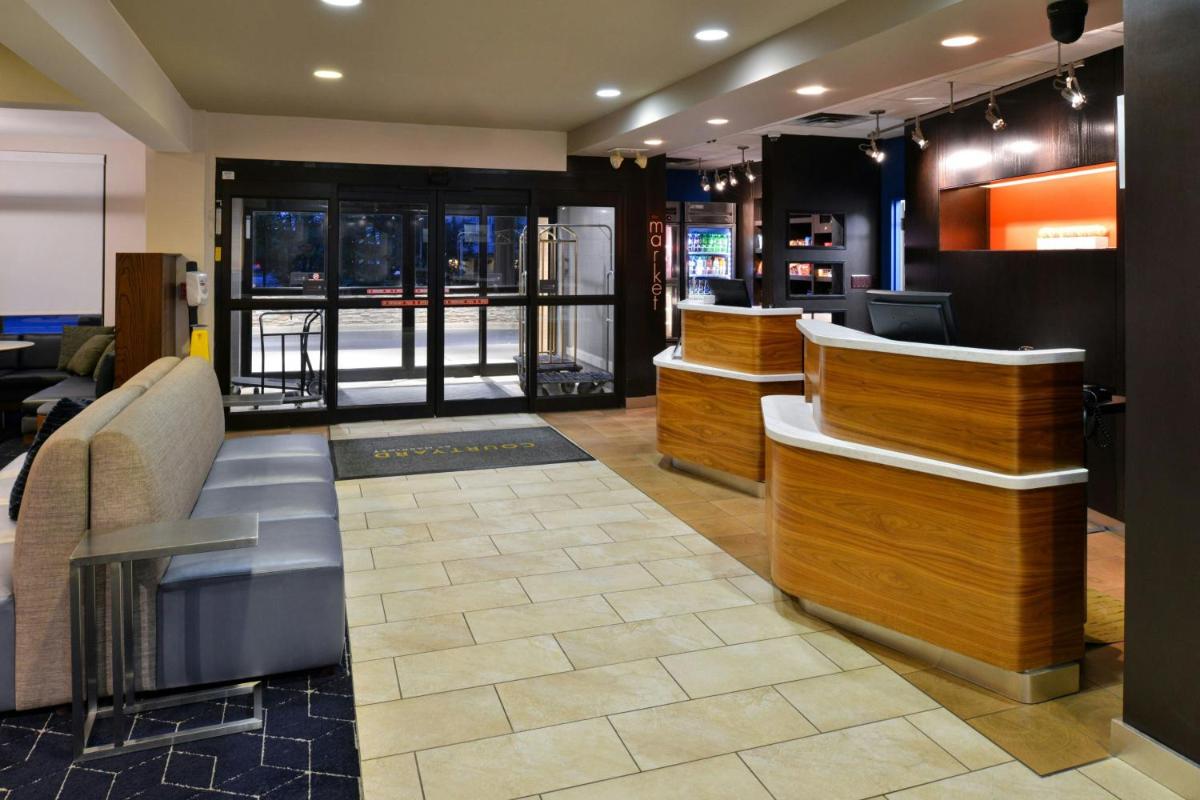 Courtyard Detroit Utica - Housity