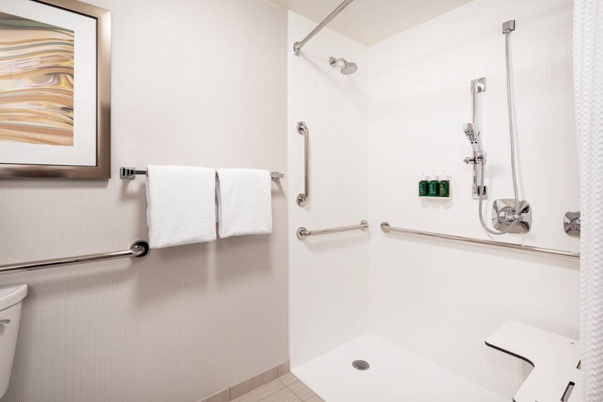 Courtyard by Marriott Boulder - Housity