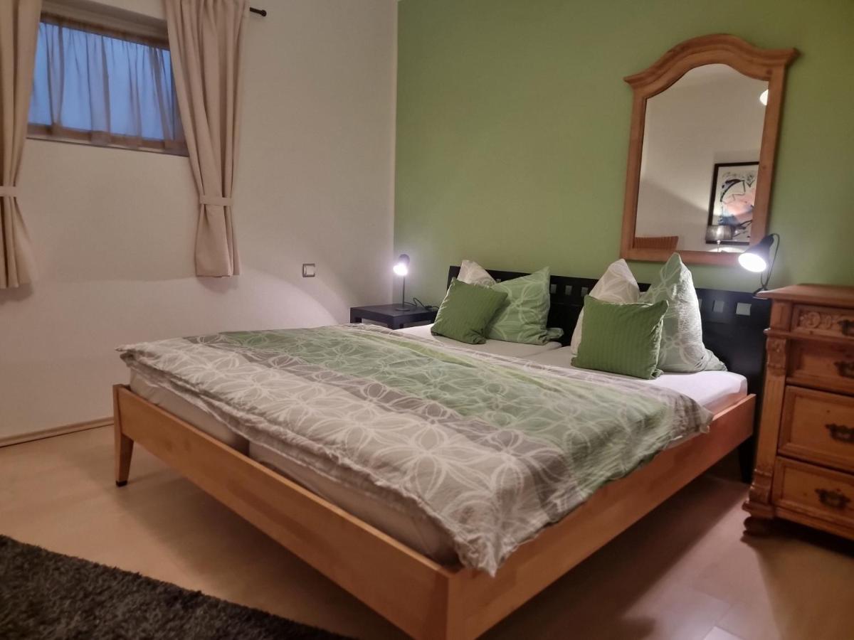 Villa Fleurie - Housity