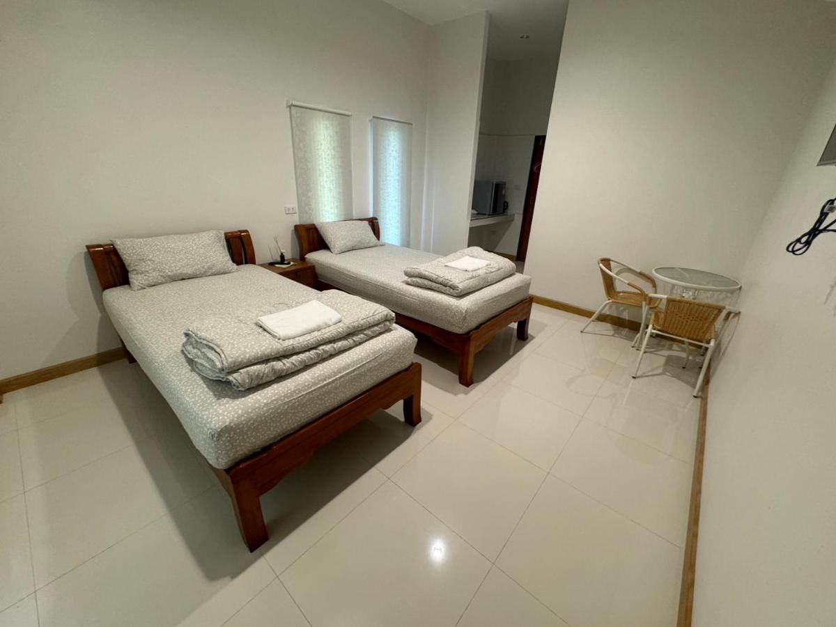 Sisters Home ที่พักใกล้สวนพฤกษศาสตร์ ระยองแหลมแม่พิมพ์ - Housity