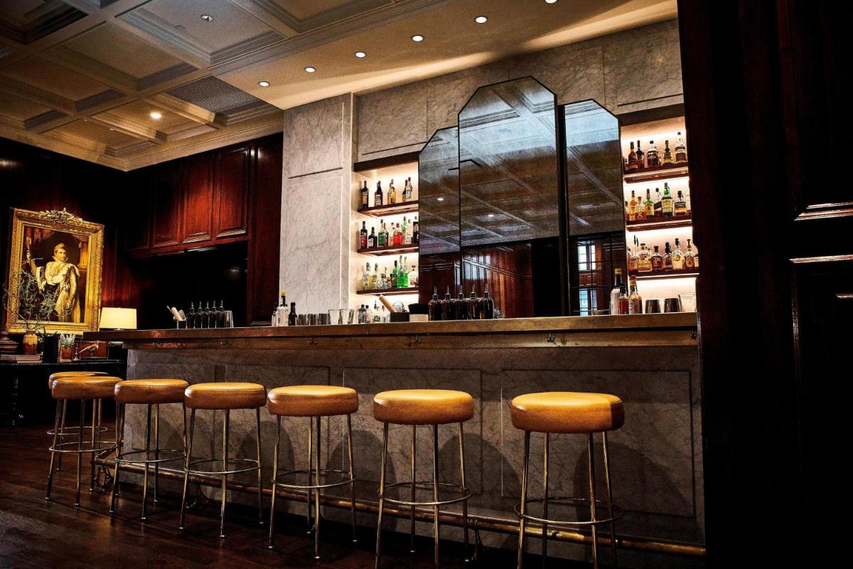 The Adolphus, Autograph Collection - Housity