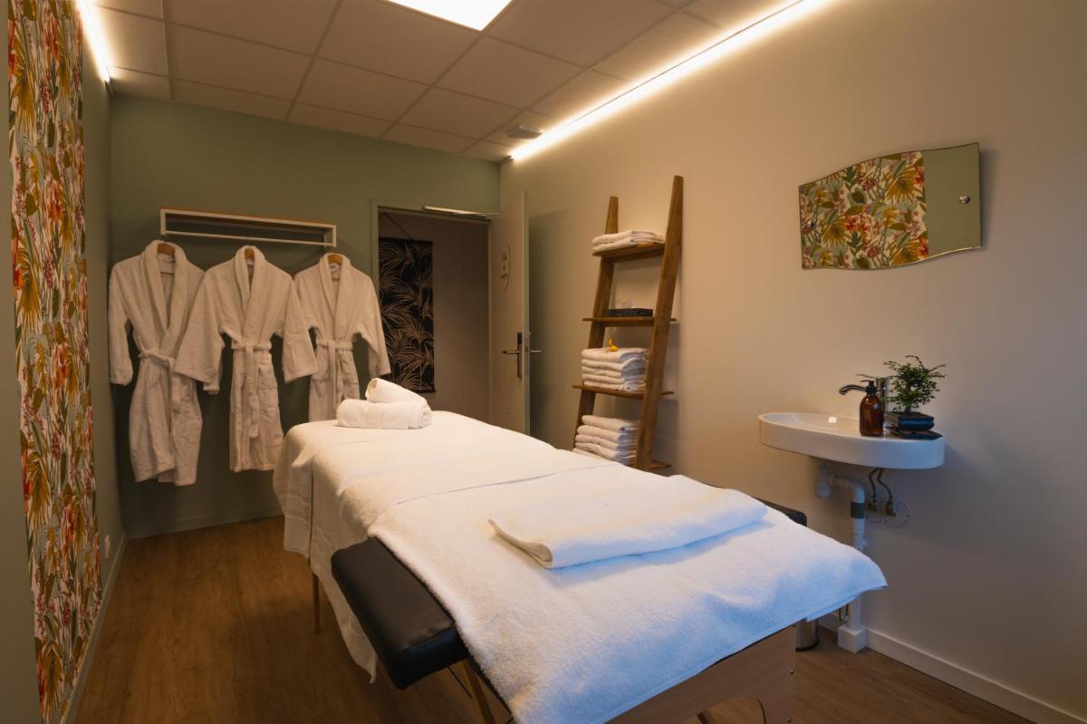 Spa ou équipements de bien-être de l'établissement The Originals City, Ara Hôtel, Landerneau