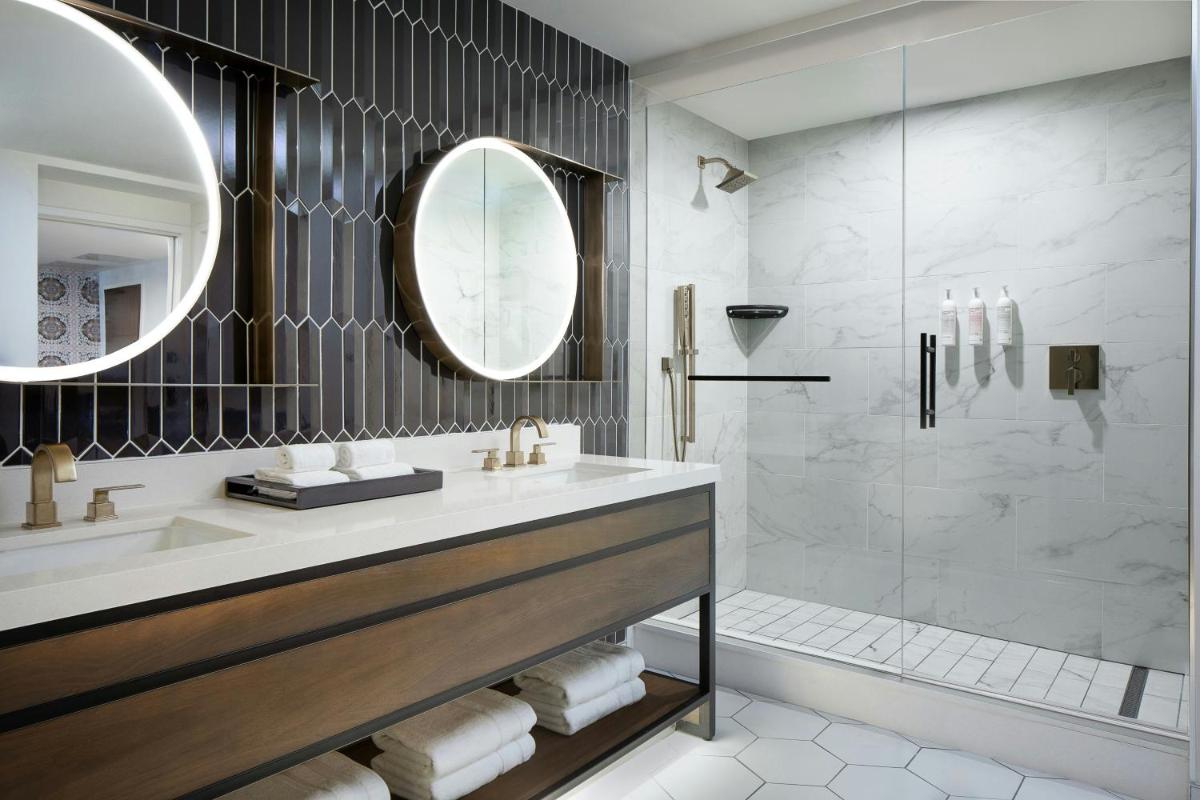 Le Meridien Fort Worth Downtown - Housity