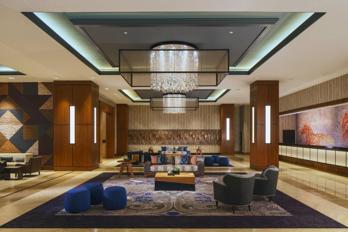 Renaissance Dallas Addison - Housity
