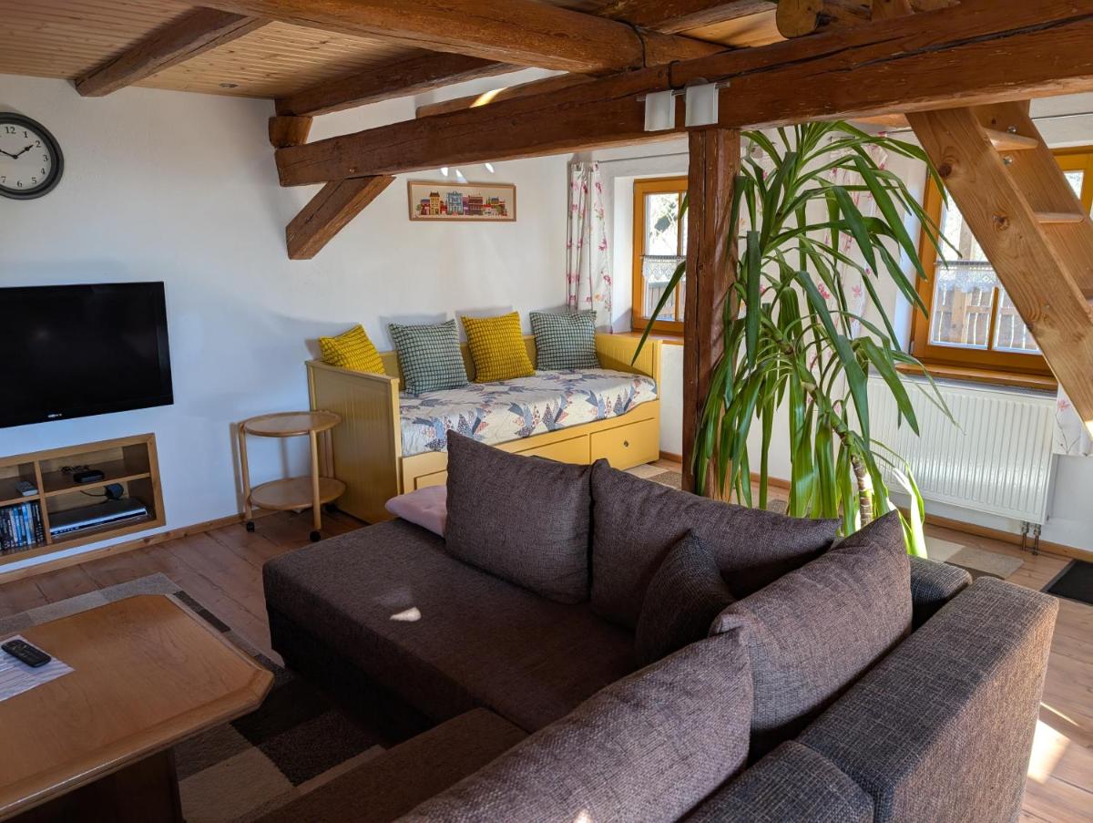 Ferienwohnung mit Charme und Blick auf Dinkelsbühl - Hizvo