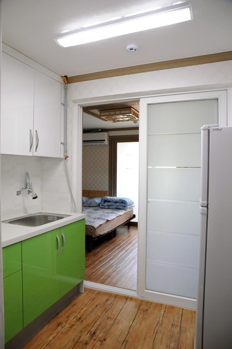 The 1st Andong Hostel - Housity