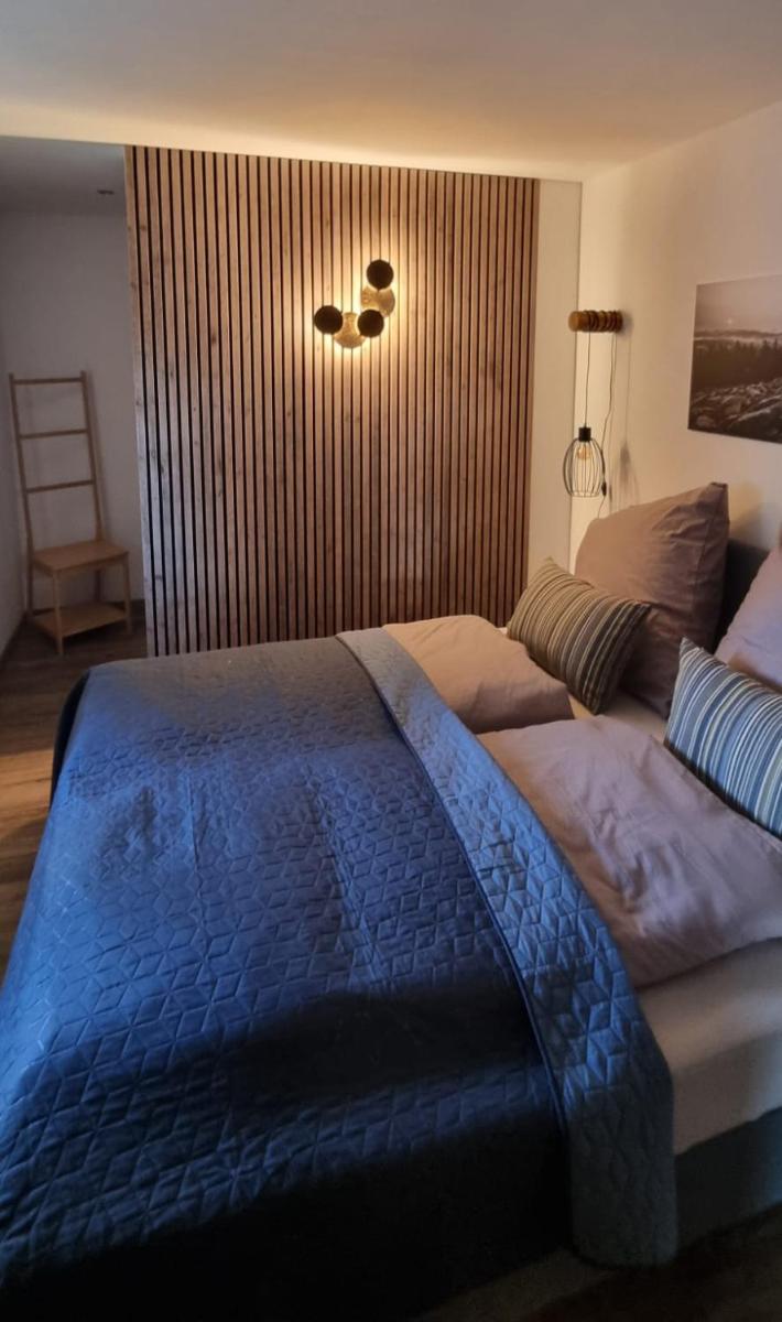 NEU! Gemütliche Ferienwohnung "beimpostbuarn" in Ebnath direkt am Fichtelnaab-Radweg - Housity