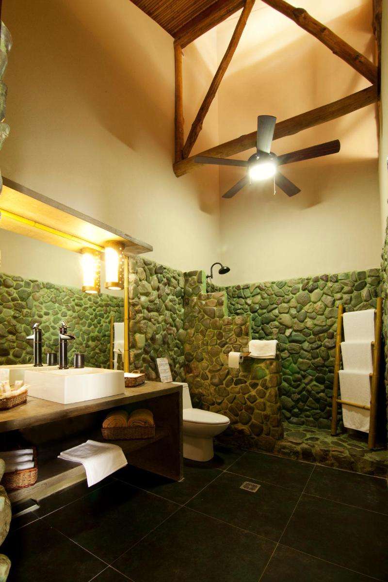 Hotel Clandestino beach - Housity