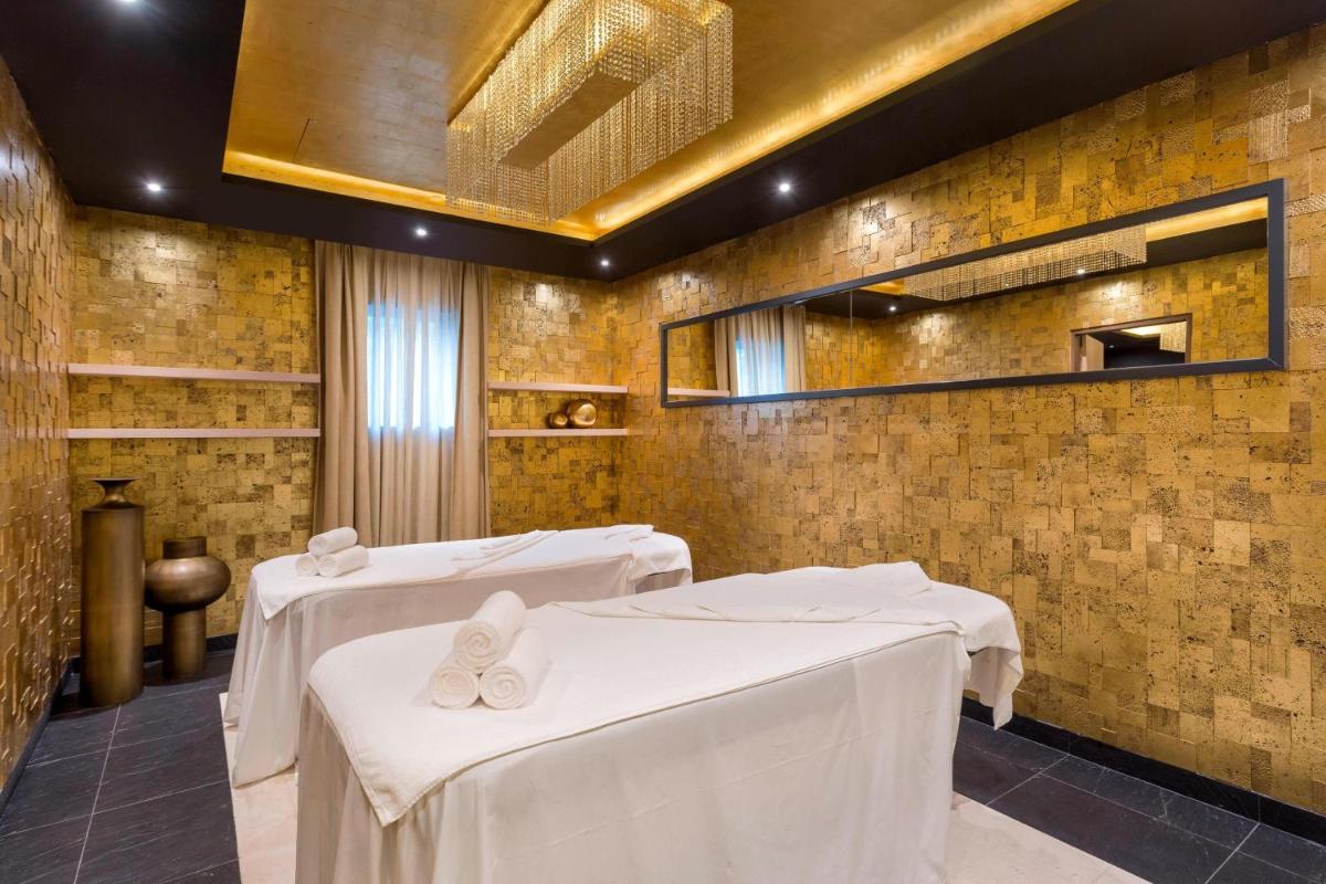 Imagem da galeria de Pine Cliffs Ocean Suites, a Luxury Collection Resort & Spa, Algarve em Albufeira