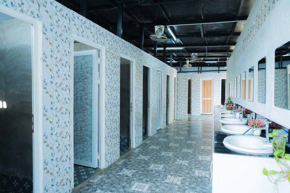 Vientiane Ruby Riverside Hotel - Housity