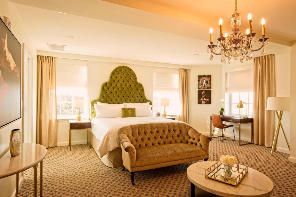 The Historic Cavalier Hotel and Beach Club Autograph Collection - Housity